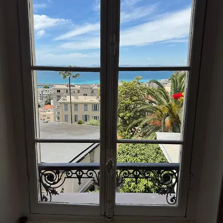 Apartman Palmeraie - Magnifique D'epoque Avec Vue 4 Personnes Avec Terrasse Le Port *