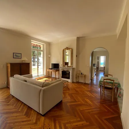 Palmeraie - Magnifique D'epoque Avec Vue 4 Personnes Avec Terrasse Le Port Apartman Nizza