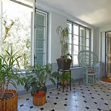 Palmeraie - Magnifique D'epoque Avec Vue 4 Personnes Avec Terrasse Le Port Nizza