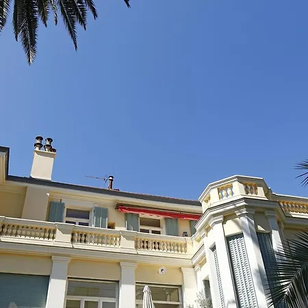 Palmeraie - Magnifique D'epoque Avec Vue 4 Personnes Avec Terrasse Le Port Apartman Nizza