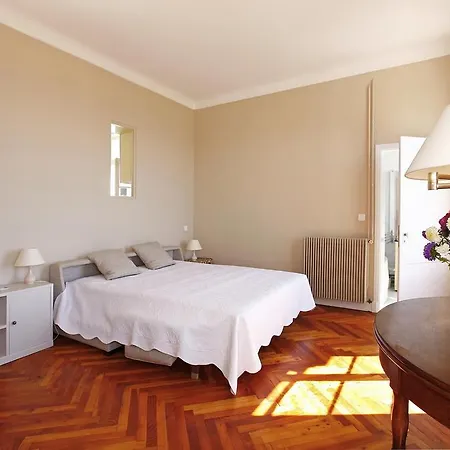 Palmeraie - Magnifique D'epoque Avec Vue 4 Personnes Avec Terrasse Le Port Appartement *